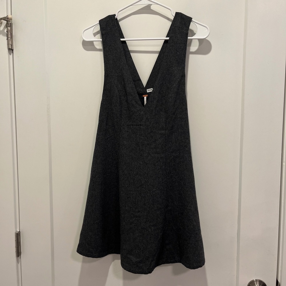 Free People Charcoal Grey Wool‎ Blend Pinafore V-Neck Mini Dress Size 0